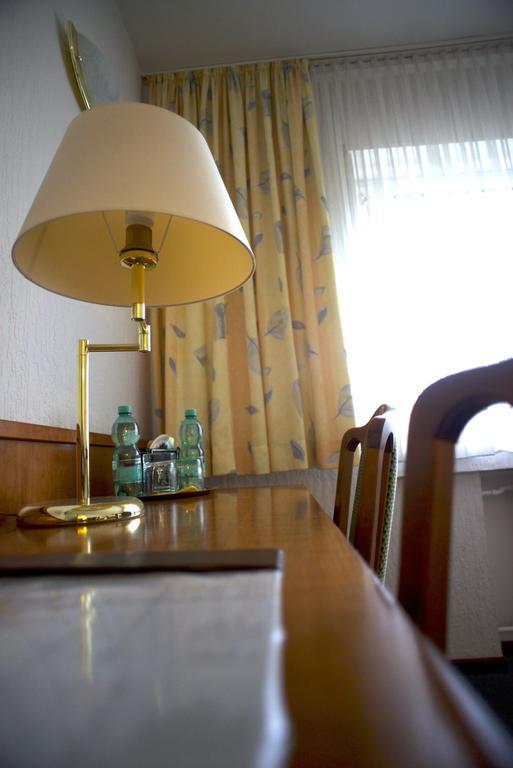 Hotel Marienhof Duesseldorf Neuss Bagian luar foto
